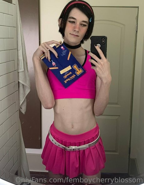 Femboycherryblossom