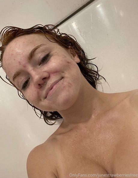 Junestrawberriesfree