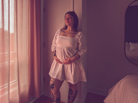 Camille Haring Pregnant Cutie