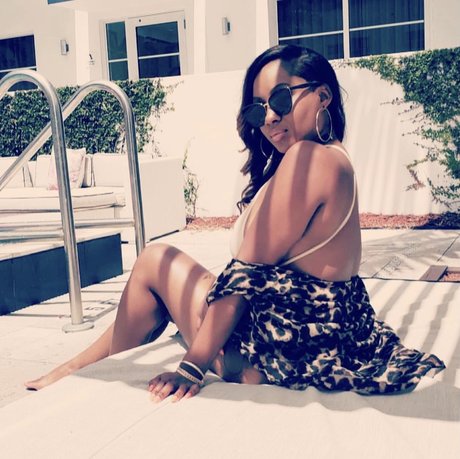 Honey Ruche Honey Bee