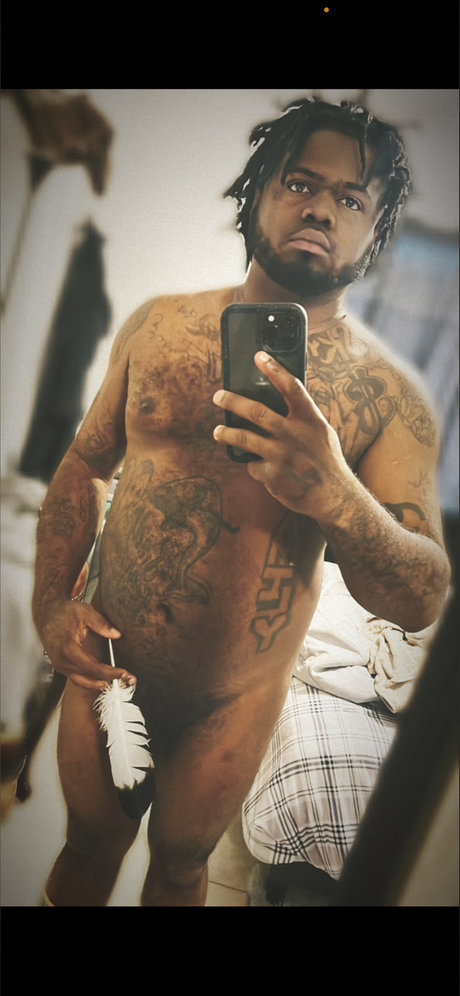 Guaranteemoneybo  nude leaked OnlyFans photo