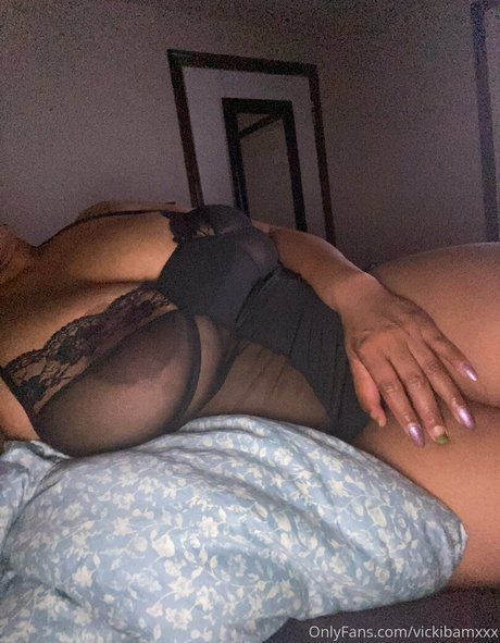 Vickibamxxx