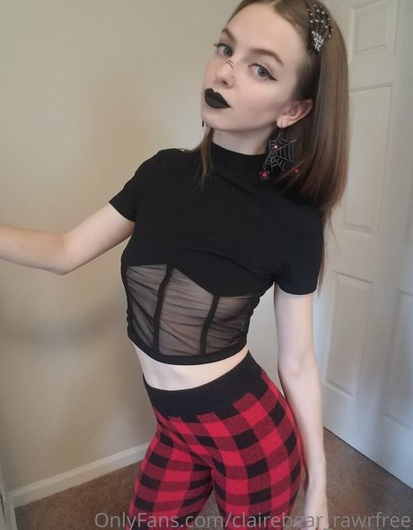 Clairebearrawrfree