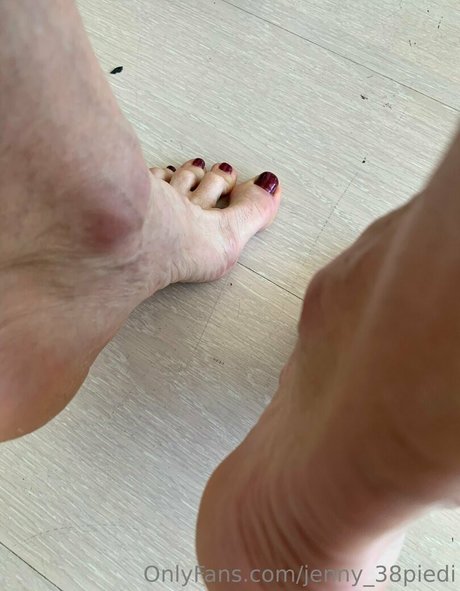 Jenny38piedi