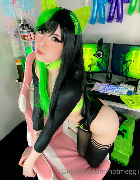 Meggii Cosplay