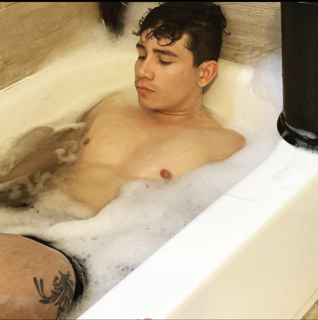 Henry Gonzalez  nude leaked OnlyFans photo