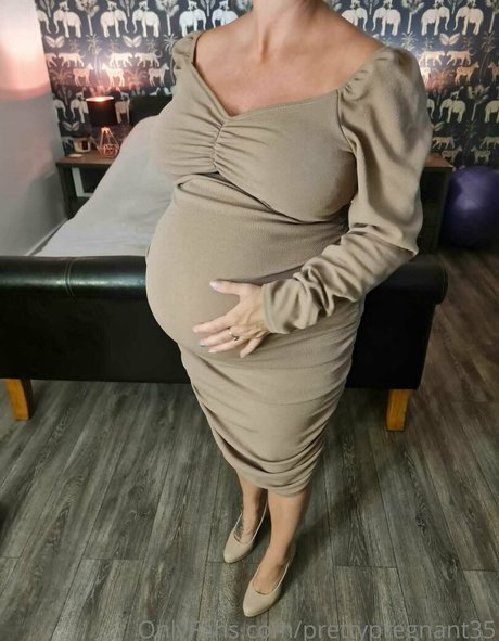 Prettypregnant35