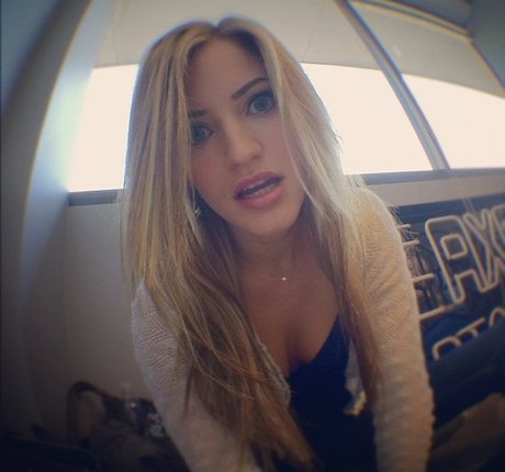 Ijustine