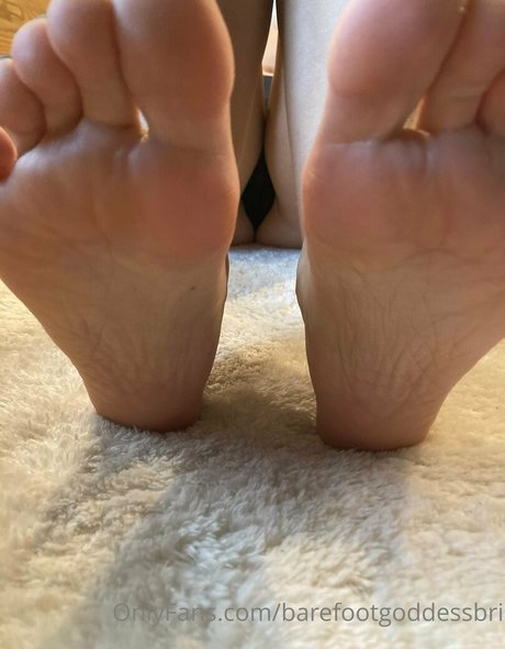 Barefootgoddessbri