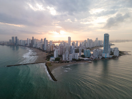 Adoneros Productions