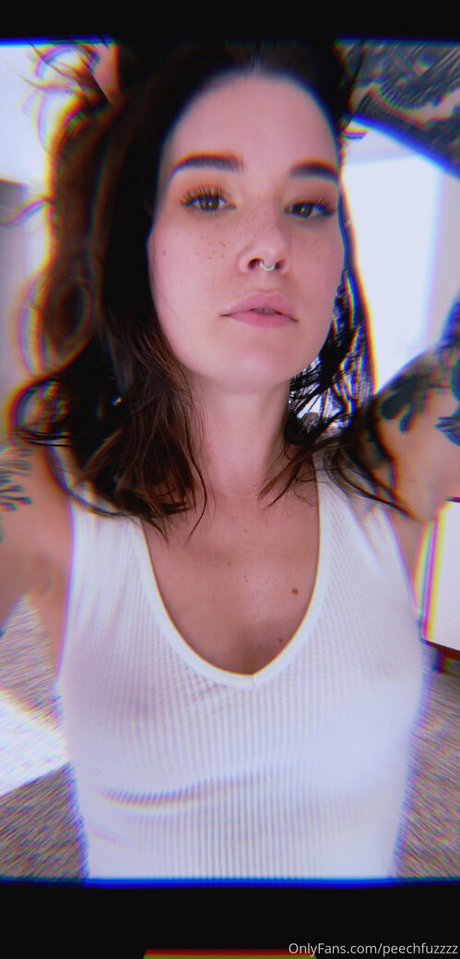 Peechfuzzzz
