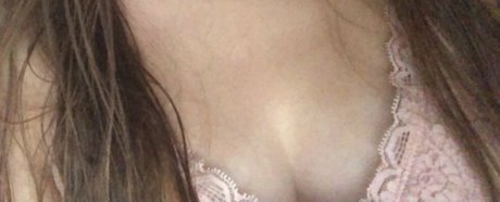 Azades Body Ampamp Feet