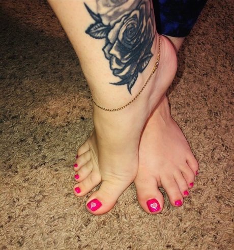Fabfeetandheels