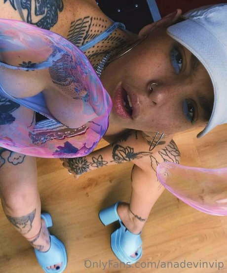 Anadevinvip
