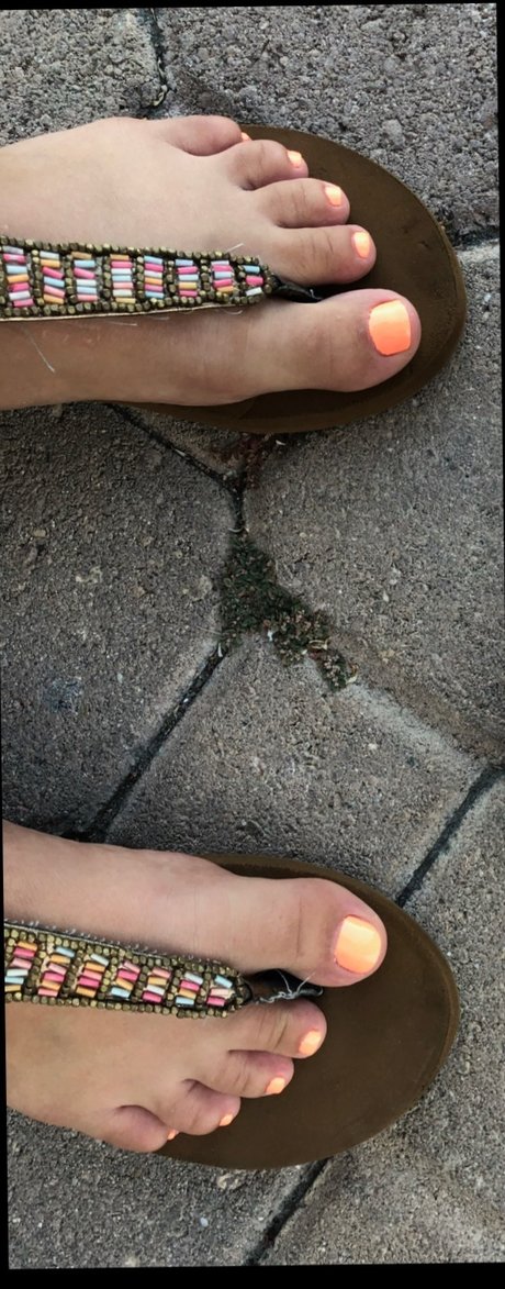 Yourfavoritefootprincess