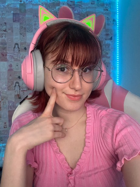 Luna Sparks  New Subs  Free  Rating