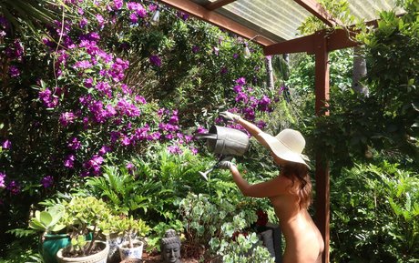 Jessa The Nude Blogger