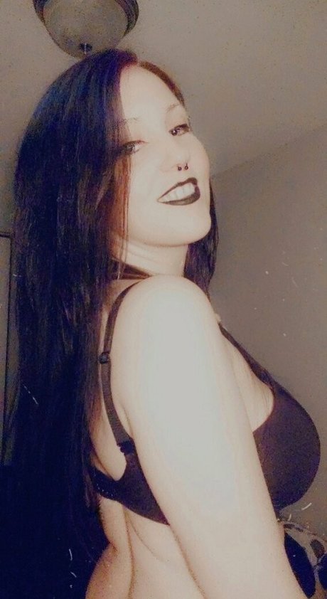 Tatlessgoth