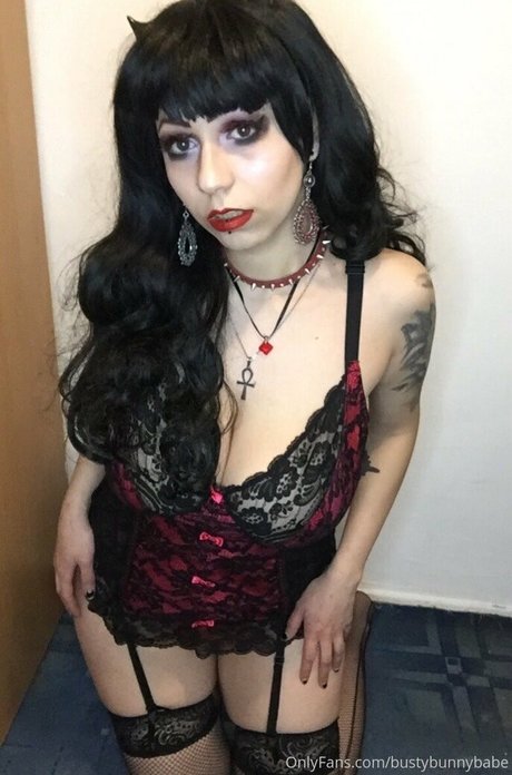 Bustybunnybabe