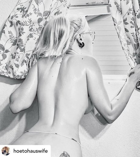 Hoetohauswife
