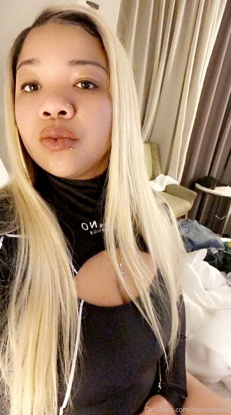 Monicabunz
