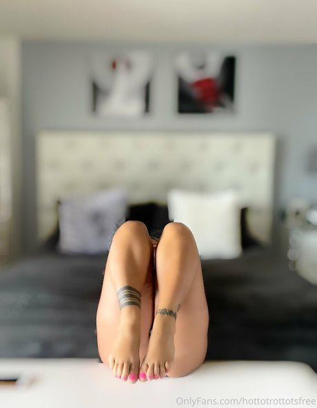 Hottotrottotsfree