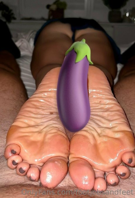 Footjobsandfeet
