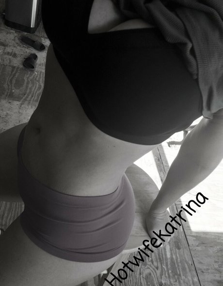 Hotwifekatrina