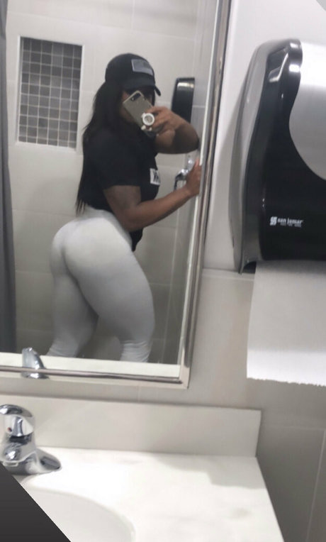 Ebonymuscle