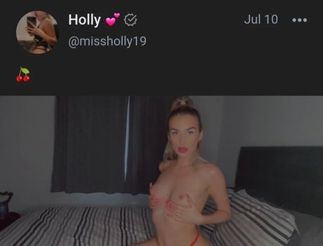 Missholly19