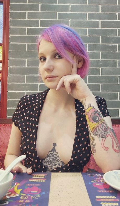 Weronika Truszczynska