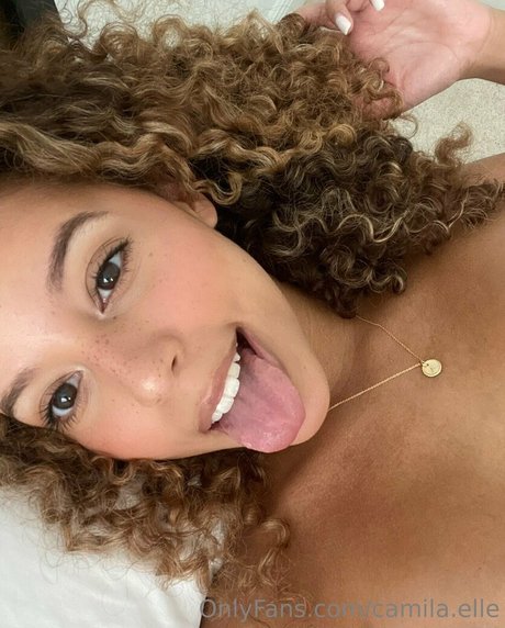 Camila Elle