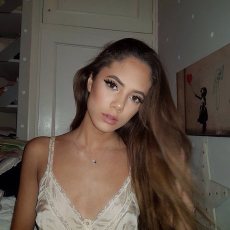 Saoirse Alicia Behzadi