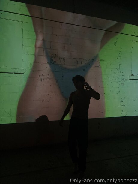 Onlybonezzz