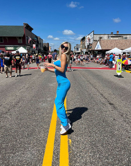 Natalie Decker