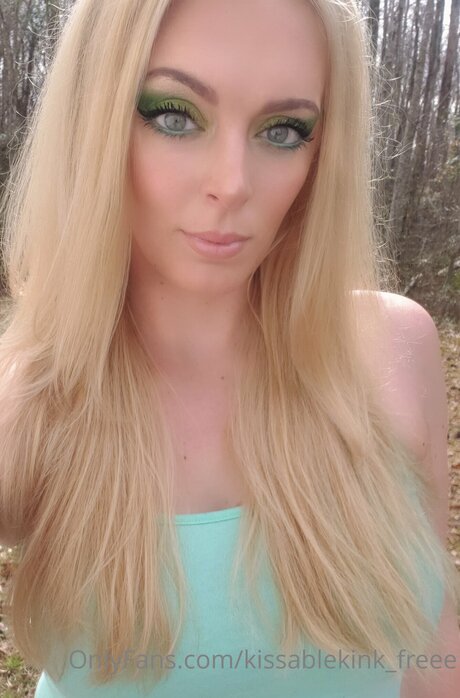Kissablekink Freee