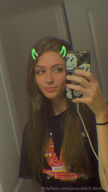 Jinxx Witch Bitchxx