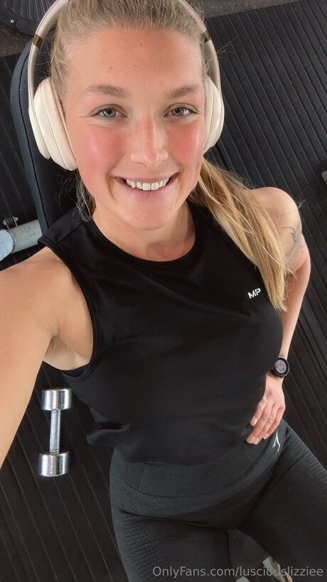 Lusciouslizziee