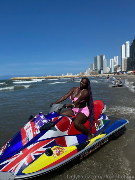 Almaahotxxx