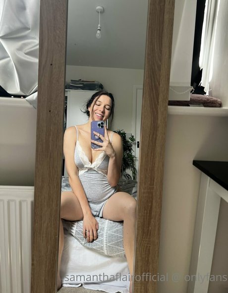 Samanthaflairofficial