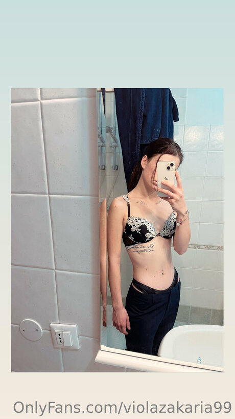 Violazakaria99