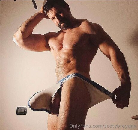 Scotybrayanx