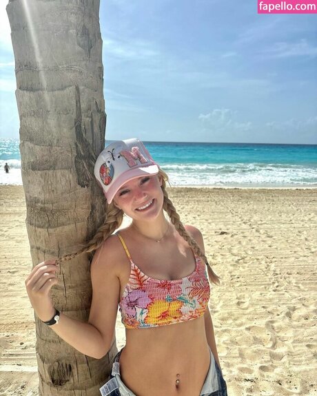 Mads Thompson Maddiiedee