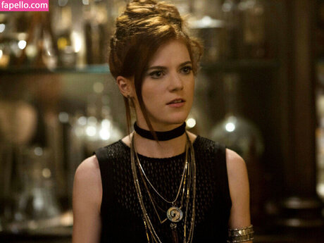 Rose Leslie