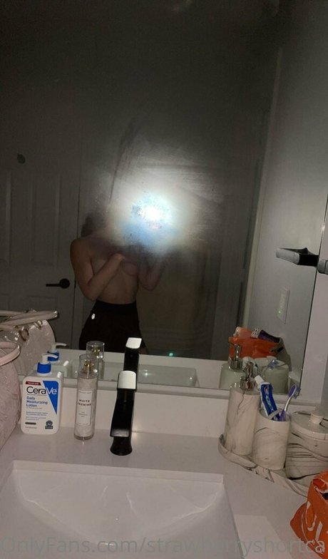 Strawberryshortcakes420