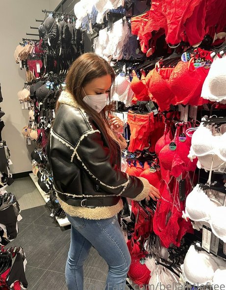 Bellalittlefree22