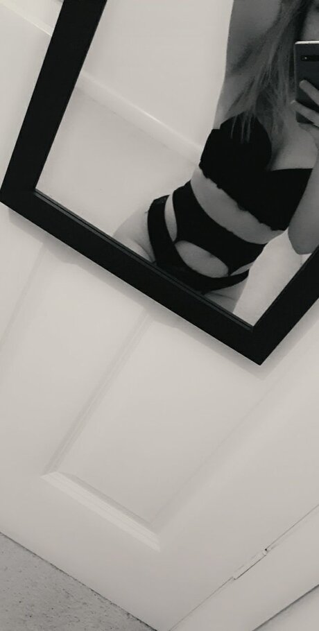 Secretive Scarlett Ampamp Her Master