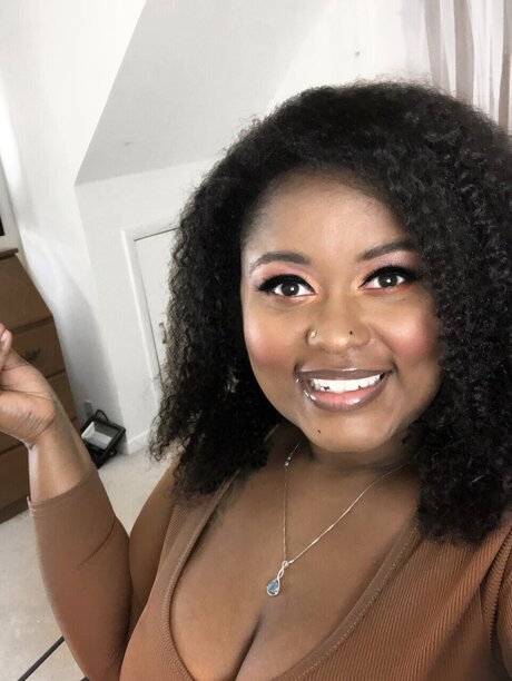 The Underfunded Fashionista