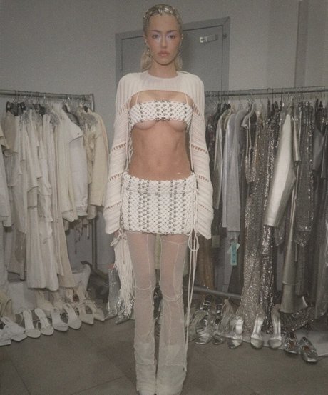 Delilah Belle Hamlin