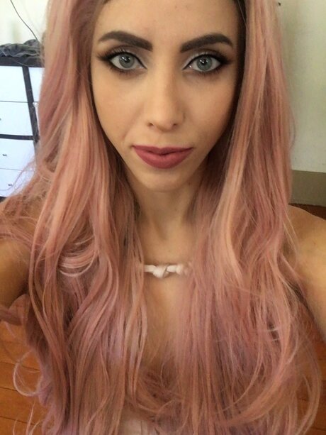 Dennisse Lynne  nude leaked OnlyFans photo